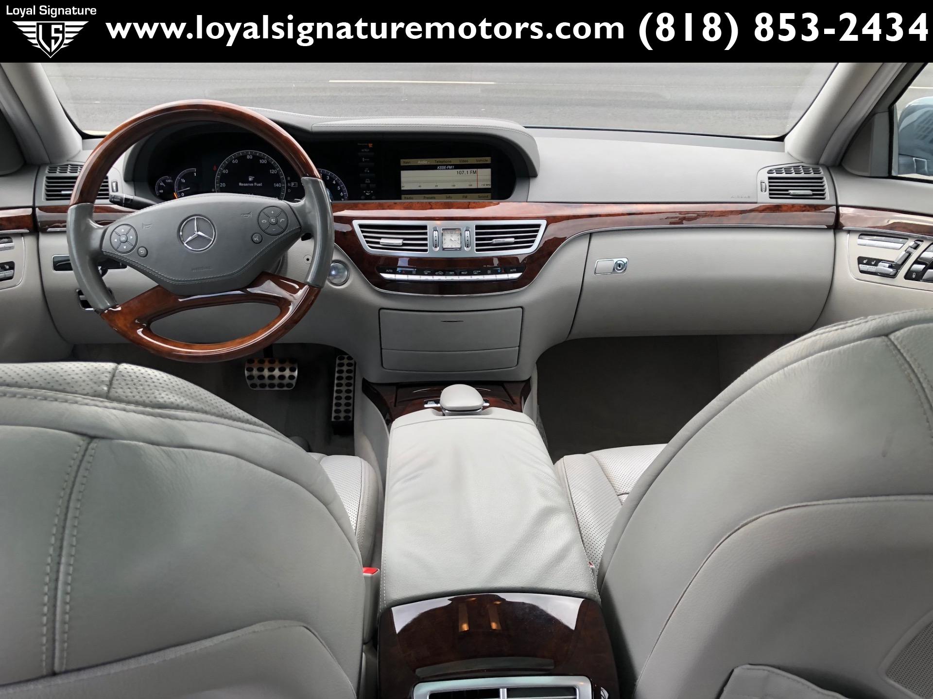 2011 s  class interior